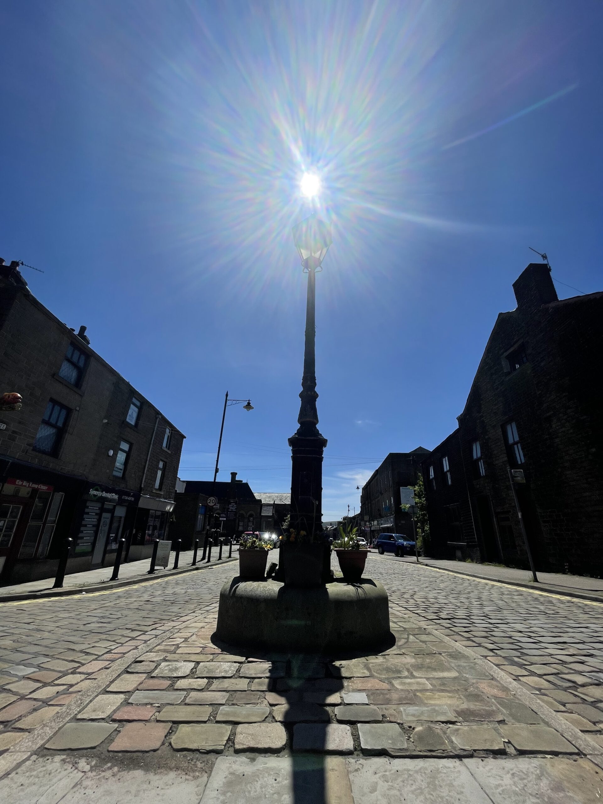Big lamp shadow and sun