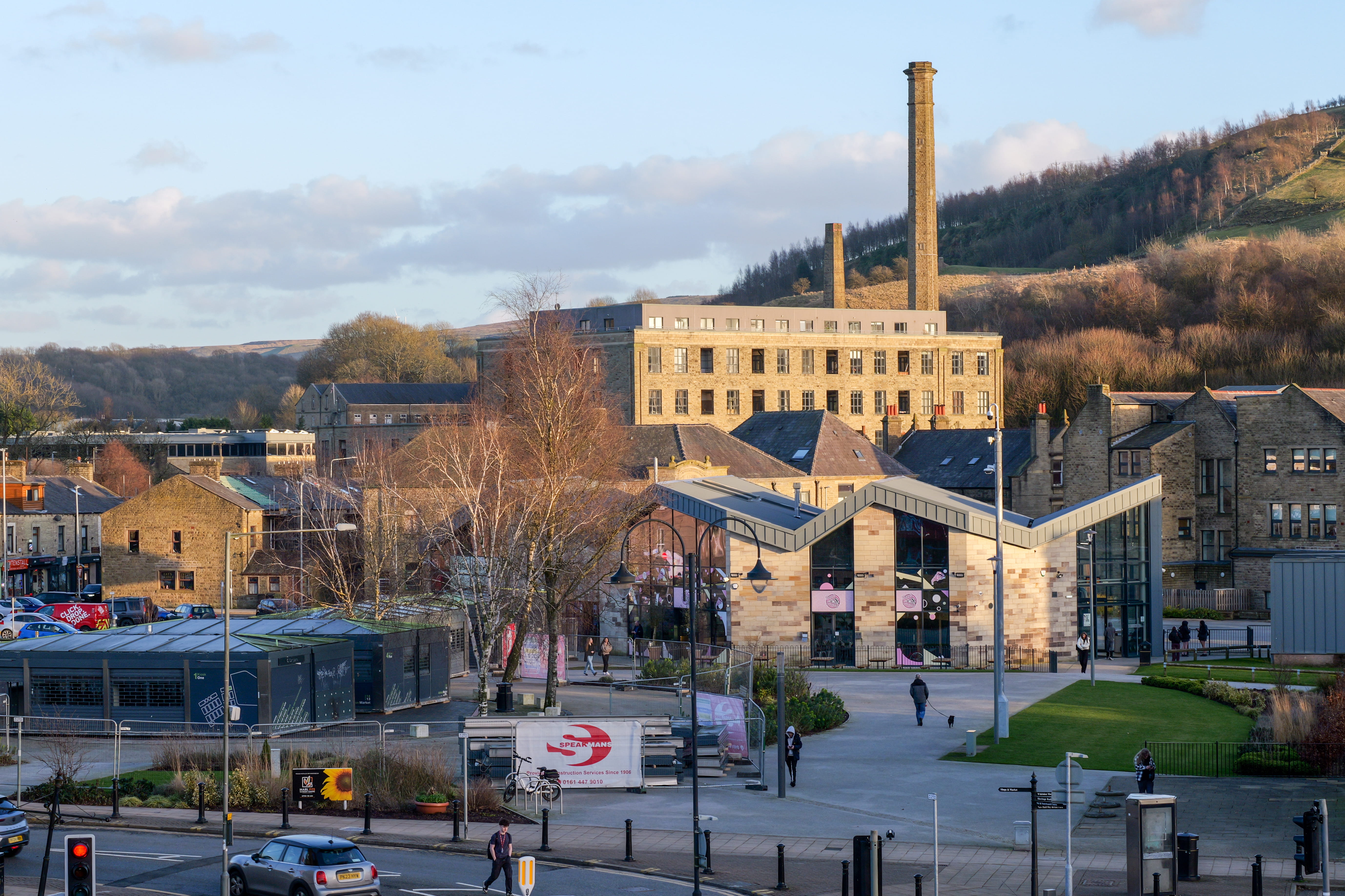 Rawtenstall town square temp market 1