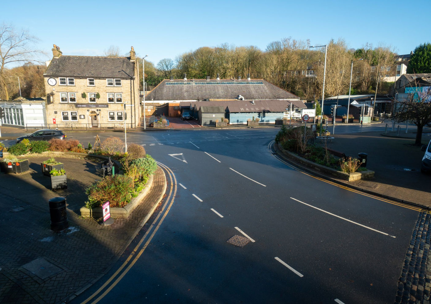 photo of Bank St looking towards market